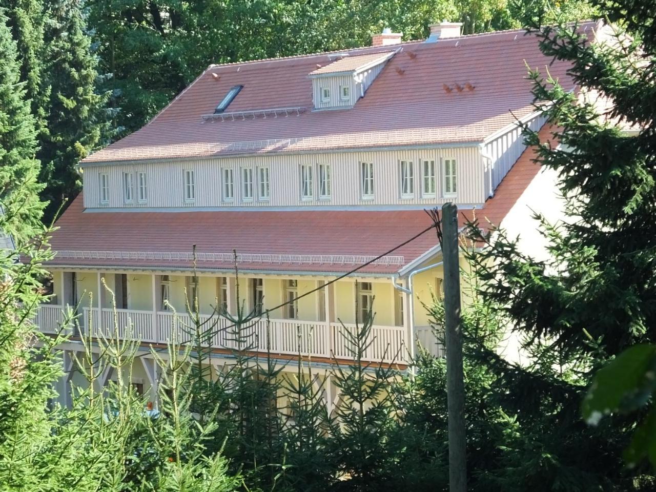 "Gesindestube" - Hammergut Neidberg Rosenthal-Bielatal Bagian luar foto