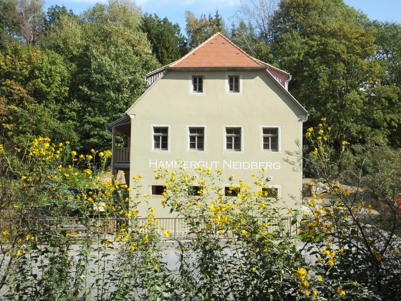 "Gesindestube" - Hammergut Neidberg Rosenthal-Bielatal Bagian luar foto